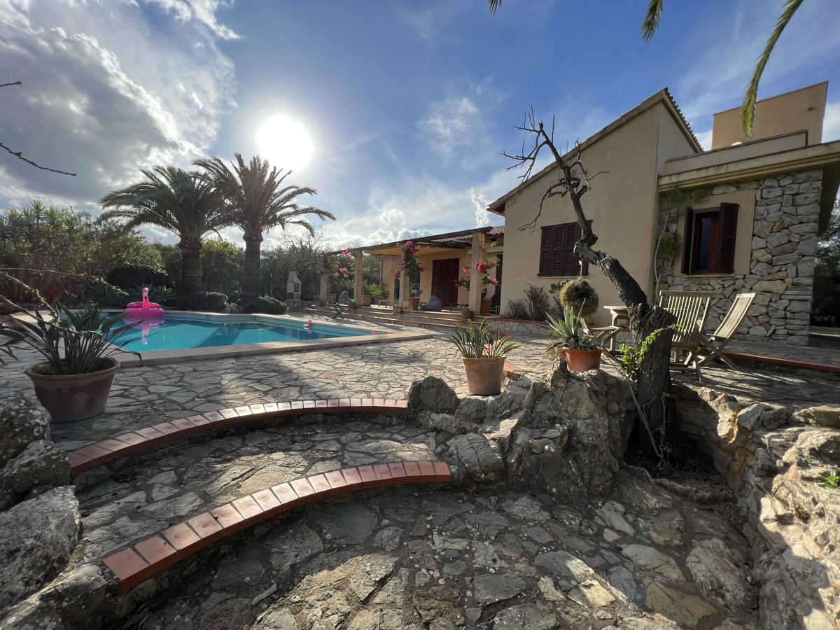 placeholder image sq