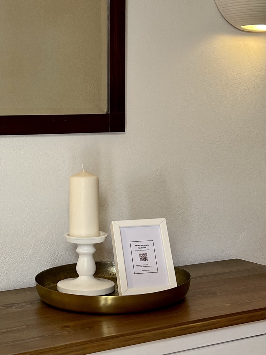 placeholder image sq