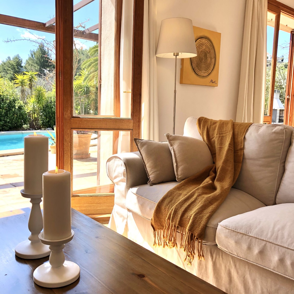 placeholder image sq